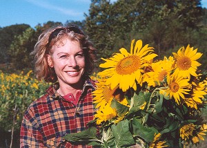 Annie holding sunflowers SM